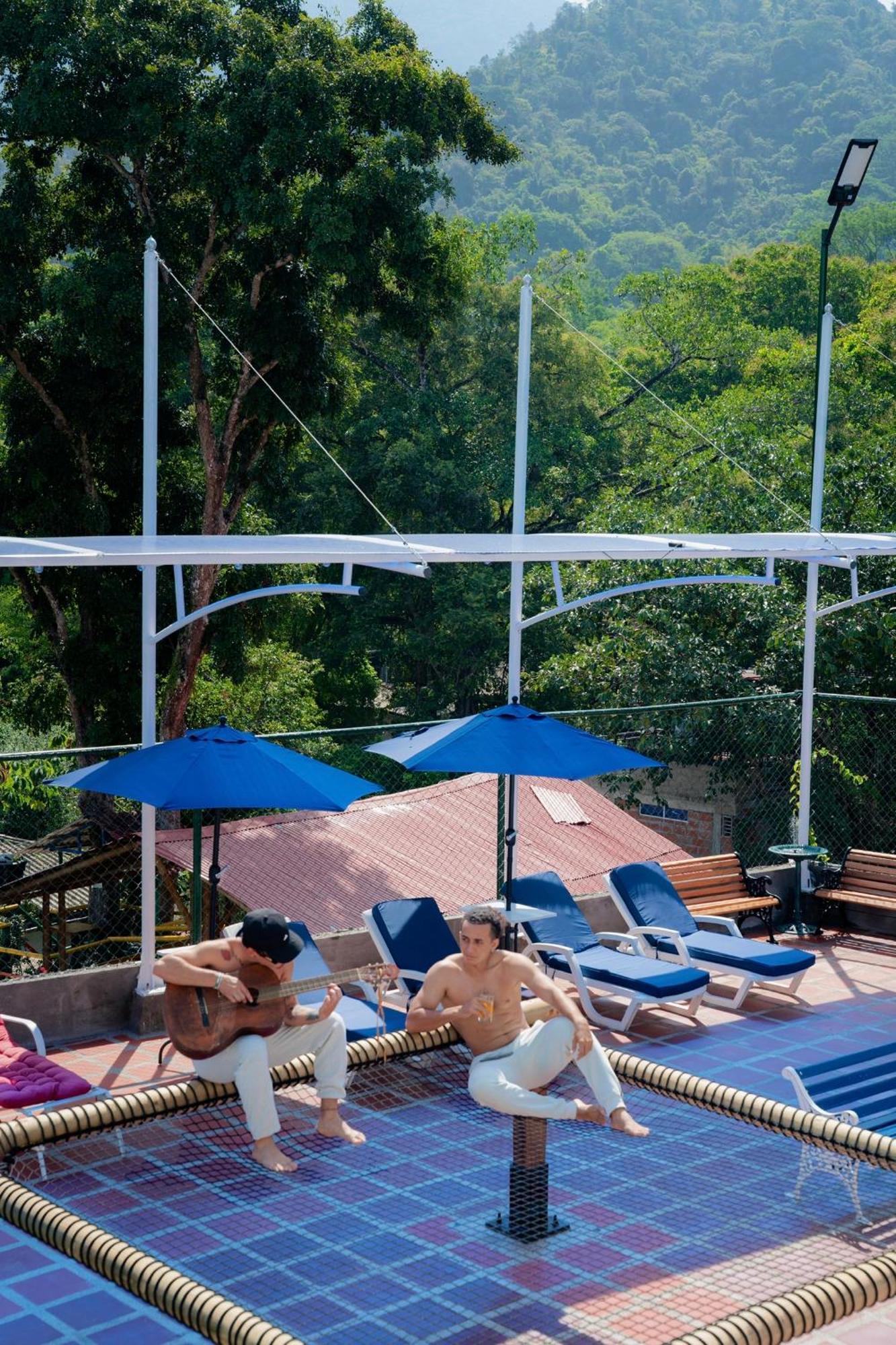 Hostal Paraiso Минка Екстериор снимка